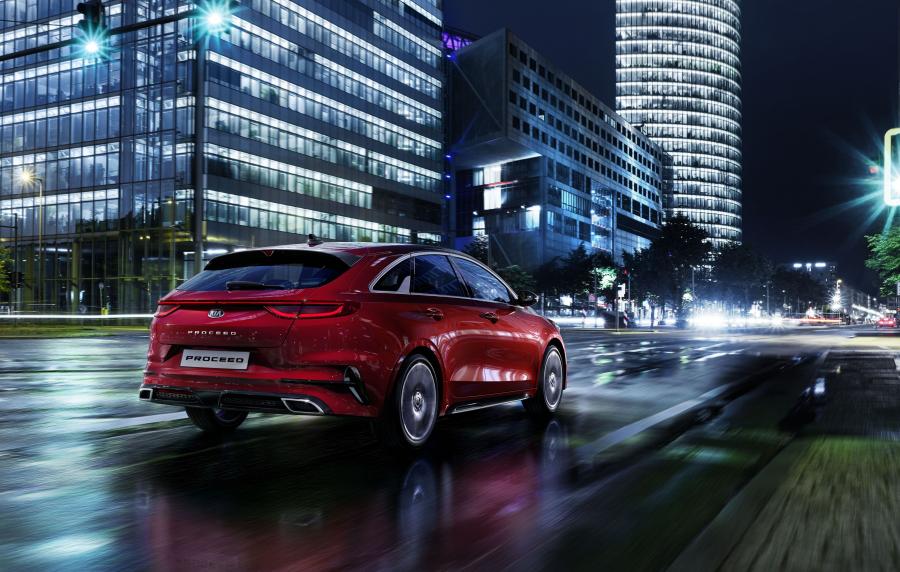  Kia ProCeed GT Line 2019 года  (WW) (фото 4 из 40)